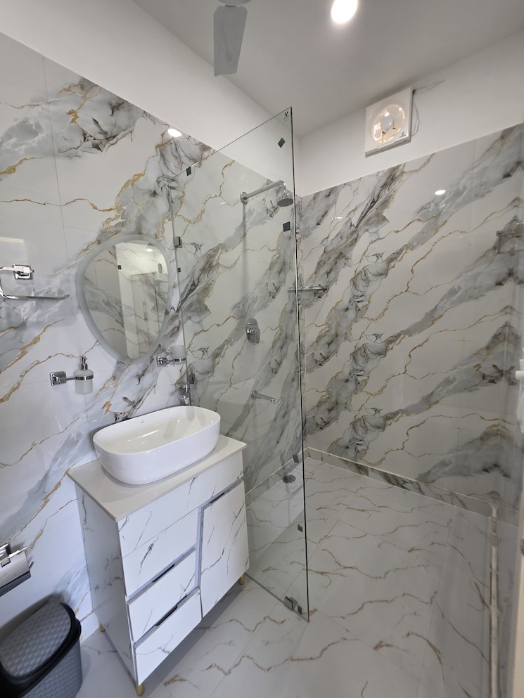 Bathroom, west patel nagar 3 Bedroom 1800 Sq.Ft. Builder Floor In West Patel Nagar Delhi 8945517