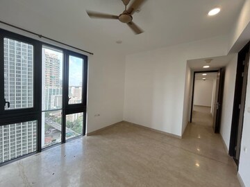 Room in 3 BHK Apartment at Lodha Marquise, Worli – for Sale