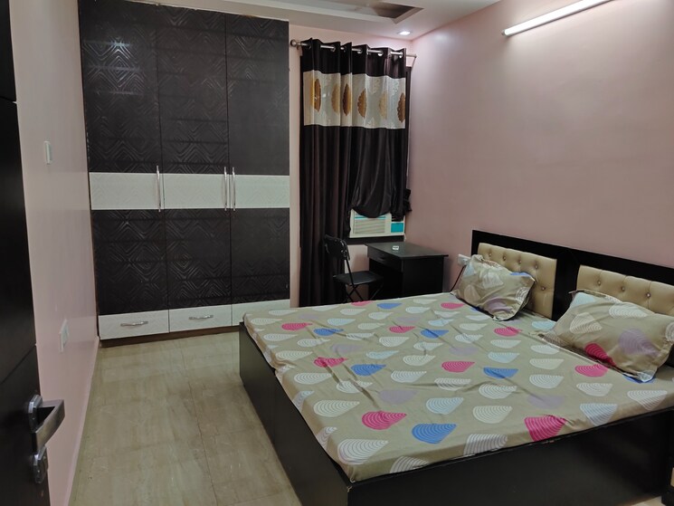 Bedroom, prashant vihar 3 Bedroom 1500 Sq.Ft. Builder Floor In Prashant Vihar Delhi 8945544