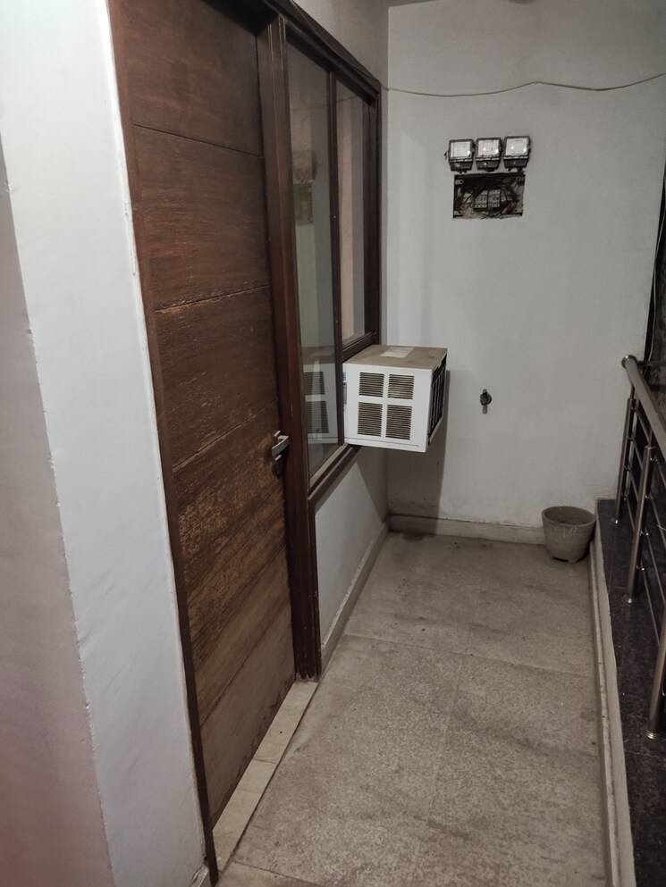 Balcony, prashant vihar 3 Bedroom 1500 Sq.Ft. Builder Floor In Prashant Vihar Delhi 8945544