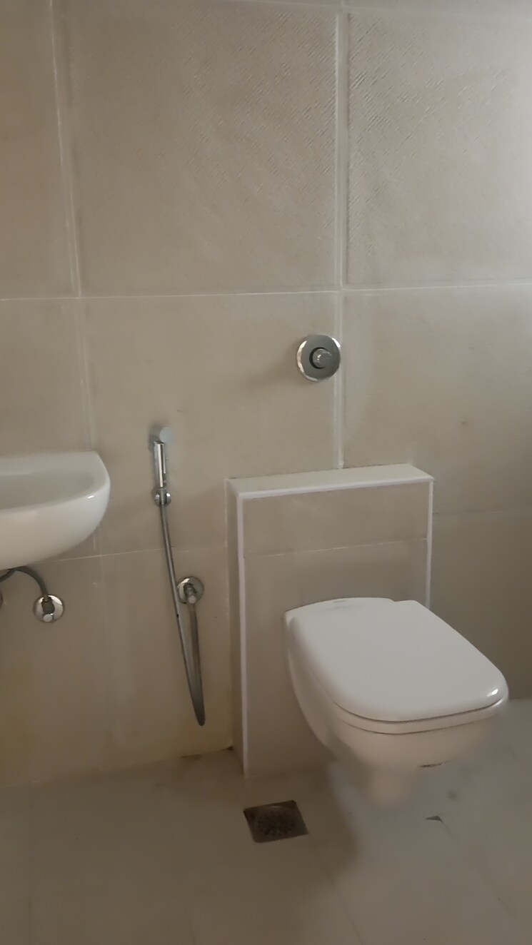 Bathroom, whitefields 3 Bedroom 1860 Sq.Ft. Apartment In Whitefields Hyderabad 8945585