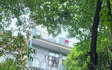 2 BHK Independent House For Rent in Shri Vinayaka Beta Plaza, Beta I Greater Noida