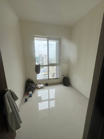 Master Bedroom in 2 BHK Apartment at Sheth Zuri, Laxmi Nagar – for Rent