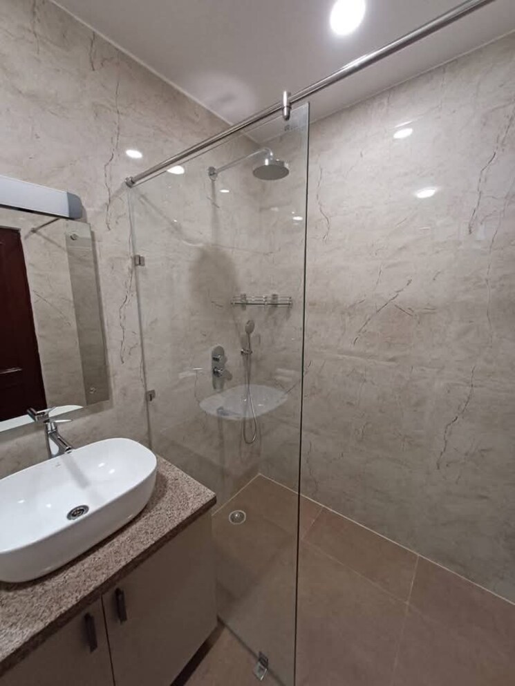 Bathroom, saket 1 Bedroom 700 Sq.Ft. Apartment In Saket Delhi 8945704