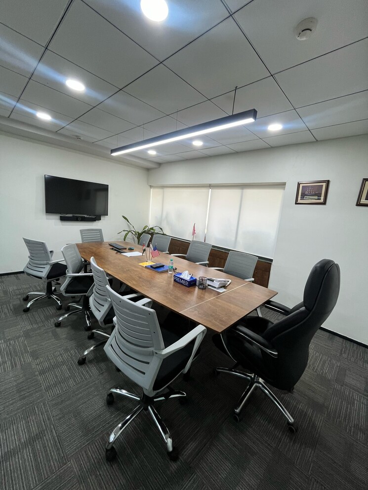 Team Area, solitaire-corporate-park Commercial Office Space 2500 Sq.Ft. In Andheri East Mumbai 8945641