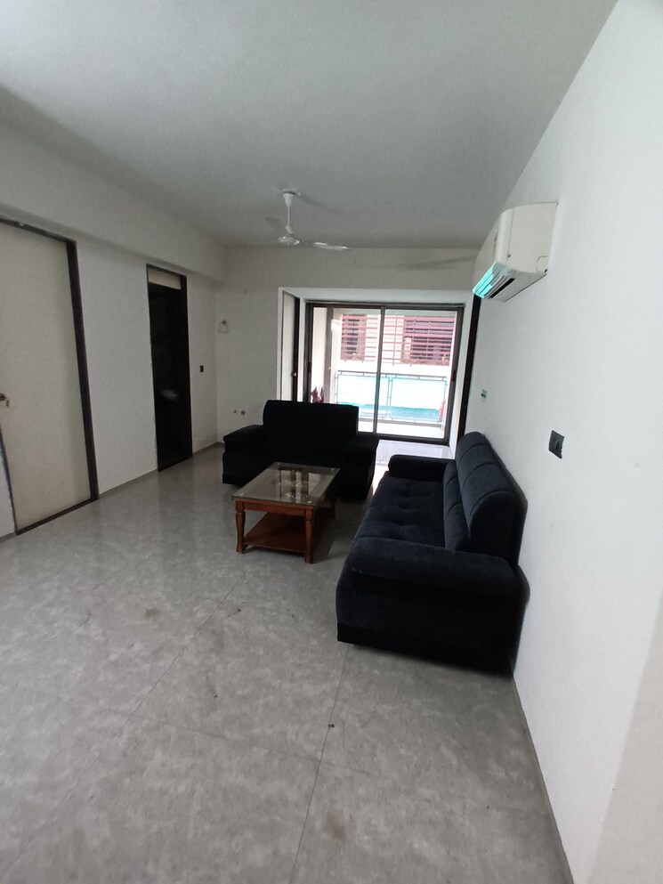 Living Room, ambawadi 3 Bedroom 2200 Sq.Ft. Apartment In Ambawadi Ahmedabad 8945716