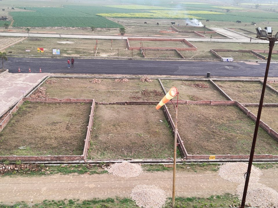 Plot For Sale in Faizabad Road