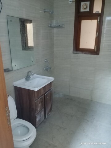 Bathroom in 3 BHK Apartment at Vasant Kunj – for Rent