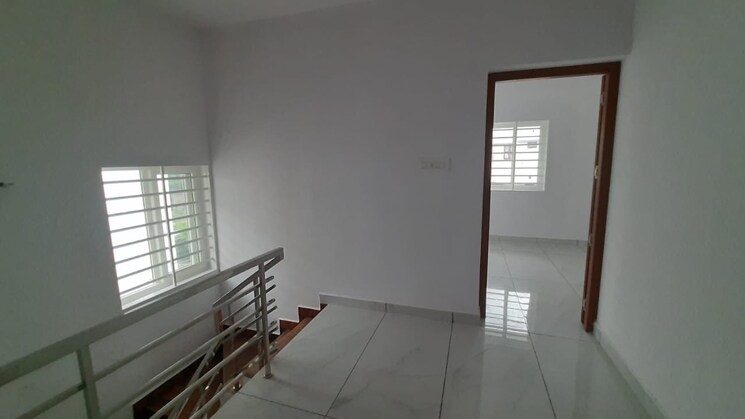 Balcony, chandranagar 3 Bedroom 2000 Sq.Ft. Villa In Chandranagar Palakkad 8945708