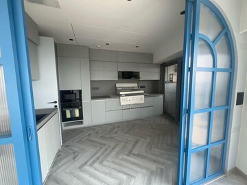 Bathroom in 3 BHK Apartment at Lodha The World Towers World One Tier 2, Worli – for Sale