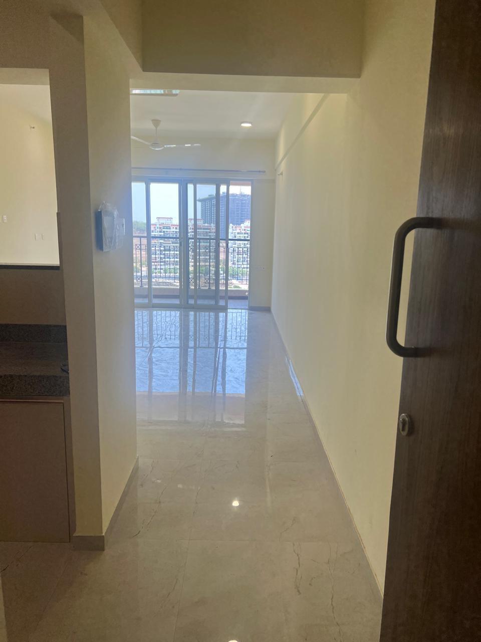 2 BHK Apartment For Sale in K Raheja Reserve