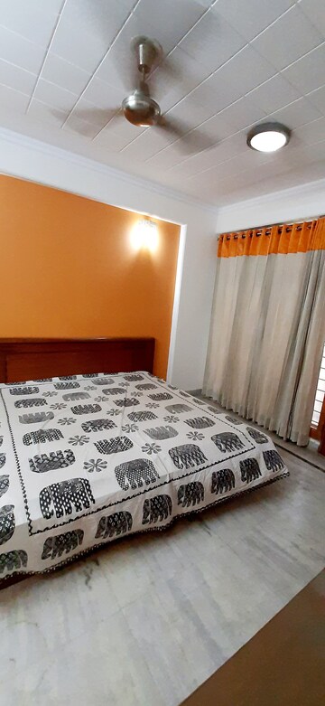 Bedroom in 3 BHK Apartment at Sector 3 Dwarka – for Rent