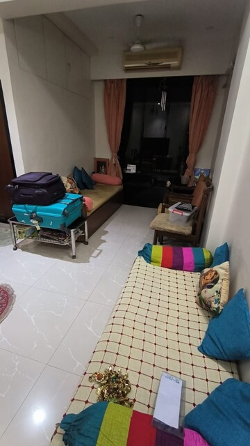 Team Area in 1 BHK Apartment at Daulat Shirin CHS, Colaba – for Rent