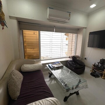 Team Area in 2 BHK Apartment at Parag Mansion Chs , Andheri West – for Rent