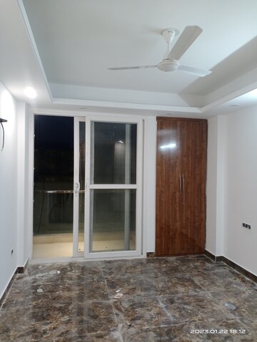 Building Lobby in 3 BHK Builder Floor at Vasant Kunj – for Rent