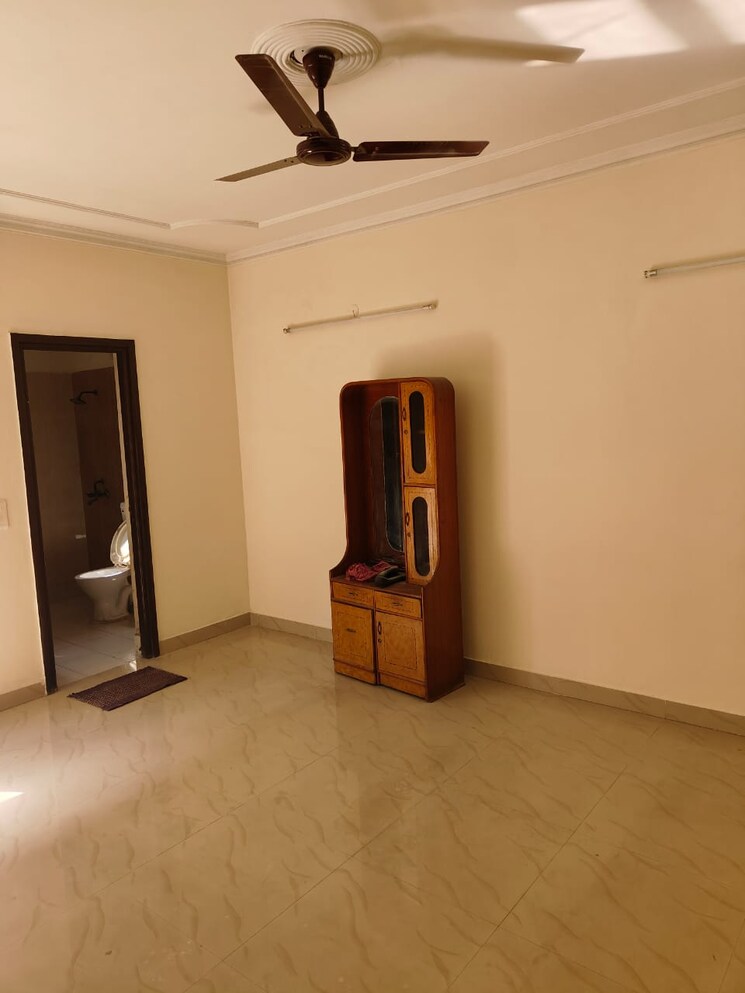 Room, balaji-foster-heights 2 Bedroom 1250 Sq.Ft. Apartment In Sain Vihar Ghaziabad 8945849