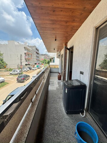 Balcony in 3 BHK Builder Floor at Sector 38 – for Rent