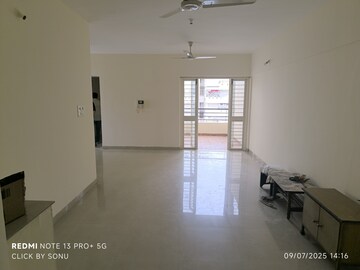 Room in 4 BHK Apartment at Chandrarang Wisdom Park, Balewadi – for Rent