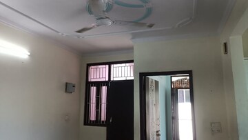Living Room in 2 BHK Builder Floor at Vaishali Sector 3 – for Rent
