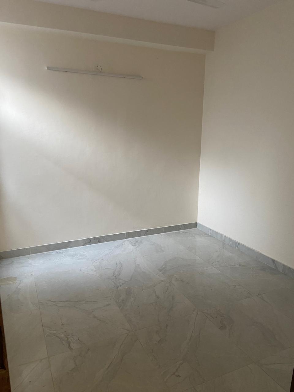 3 BHK Builder Floor For Rent in Chattarpur