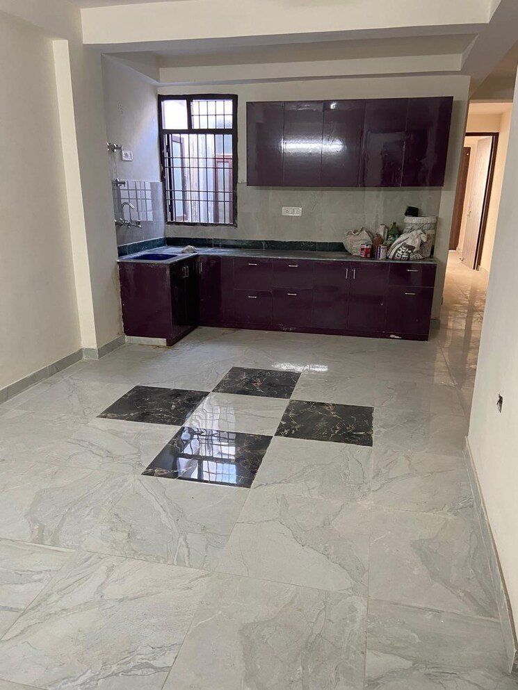 Kitchen, chattarpur 3 Bedroom 1050 Sq.Ft. Builder Floor In Chattarpur Delhi 8945825