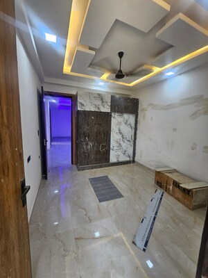 Furnished Amenities in 2 BHK Builder Floor at Sector 1 Greater Noida – for Sale