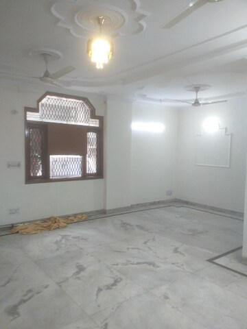 Living Room in 3 BHK Builder Floor at New Rajinder Nagar – for Rent