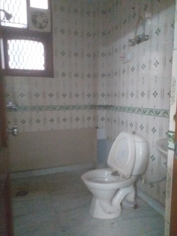 Bathroom in 3 BHK Builder Floor at New Rajinder Nagar – for Rent