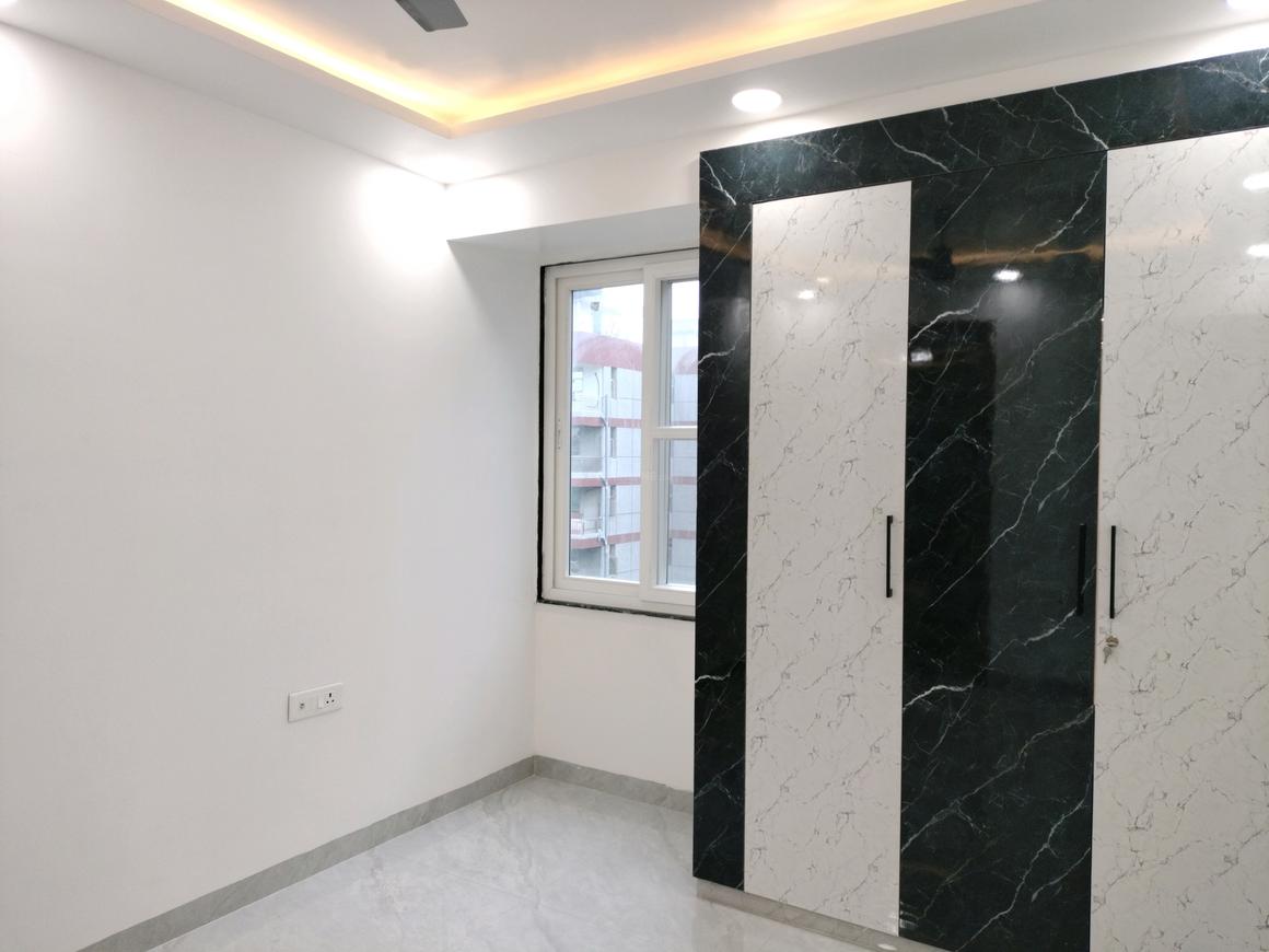 3 BHK Apartment For Sale in Divya Apartments