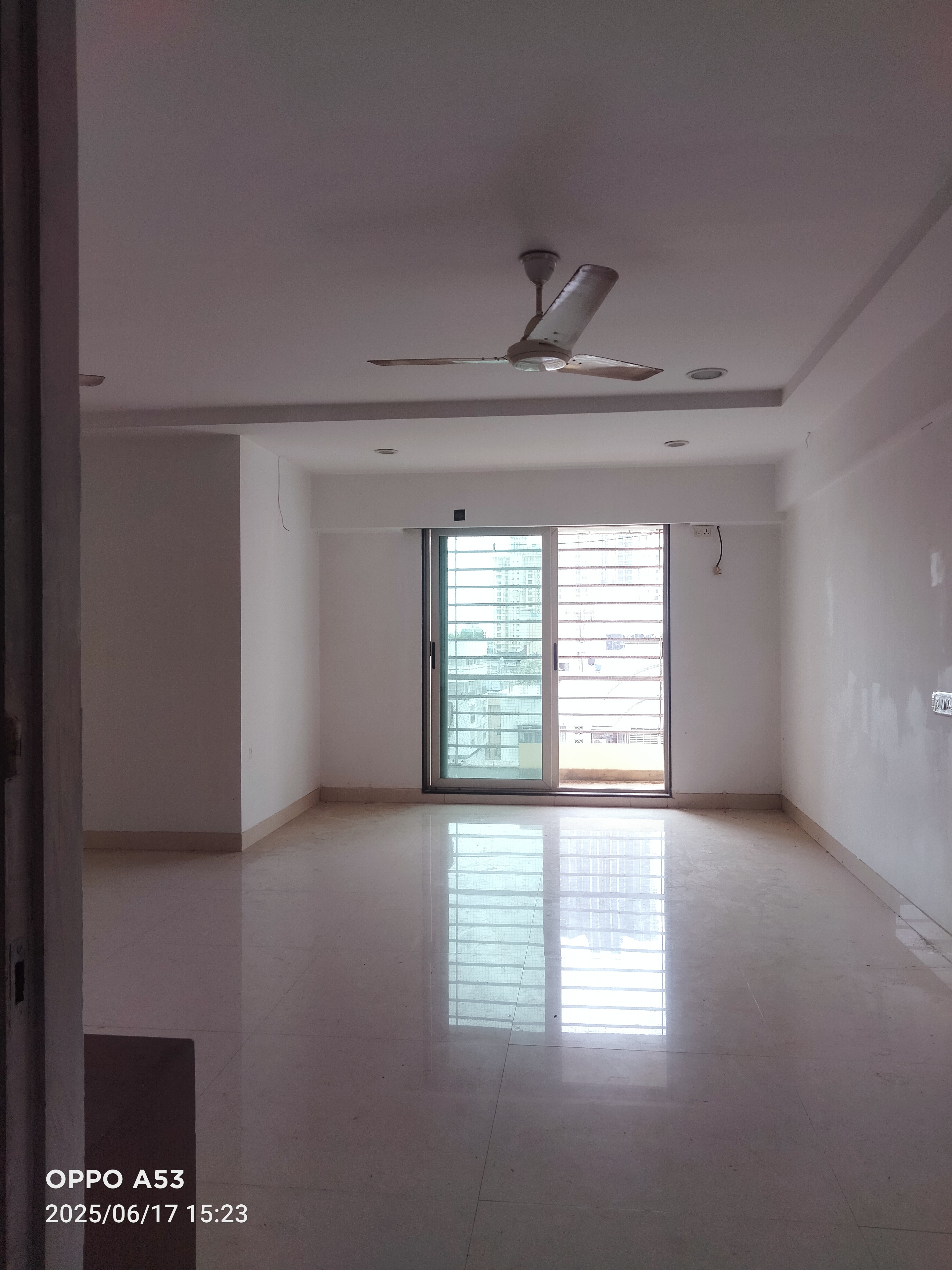 3 BHK + Pooja Room Apartment For Rent in Cosmos Majestic