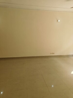 Room in 2 BHK Apartment at Ajnara Gen X, Dundahera – for Sale