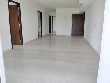 Room in 3 BHK Apartment at Lokhandwala Minerva Mahalaxmi, Mahalaxmi – for Sale