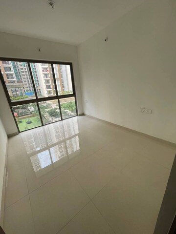 2 BHK Apartment For Sale in Lodha Codename Premier, Dombivli East
