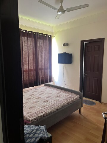 Bedroom in 2 BHK Apartment at Unitech Fresco, Sector 50 – for Rent