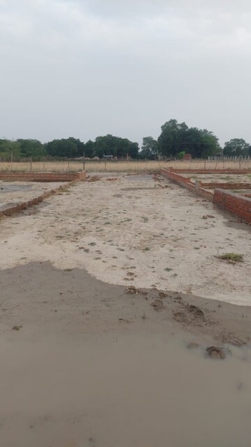 Plot Area in  Plot at Gosainganj – for Sale