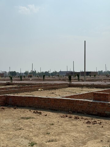 Plot Area in  Plot at Gosainganj – for Sale