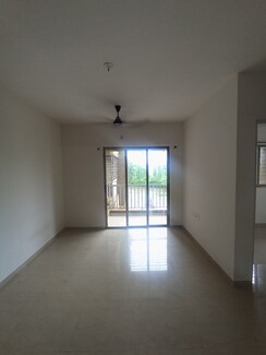 1.5 BHK + Pooja Room,Extra Room Apartment For Sale in Lodha Casa Rio