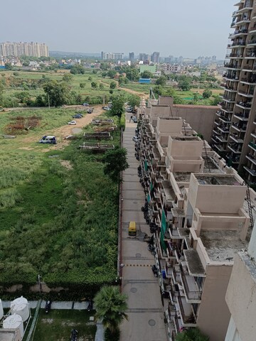 Master Plan in 2 BHK Apartment at Signature Orchard Avenue 2, Sector 93 – for Rent