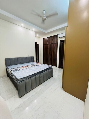 Bedroom in 4 BHK Builder Floor at Ansal Sushant Apartments, Sushant Lok I – for Rent