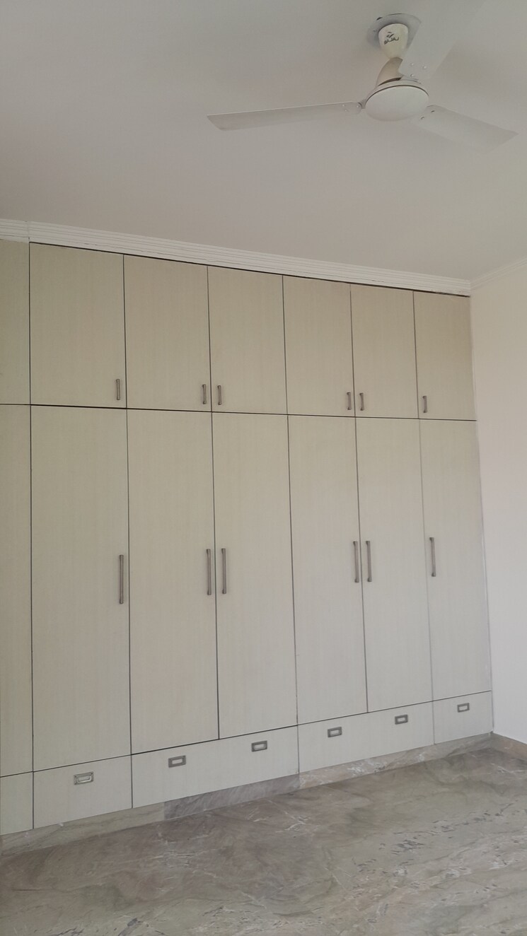 undefined, unitech-south-city-ii 3 Bedroom 2750 Sq.Ft. Builder Floor In Sector 50 Gurgaon 8946228