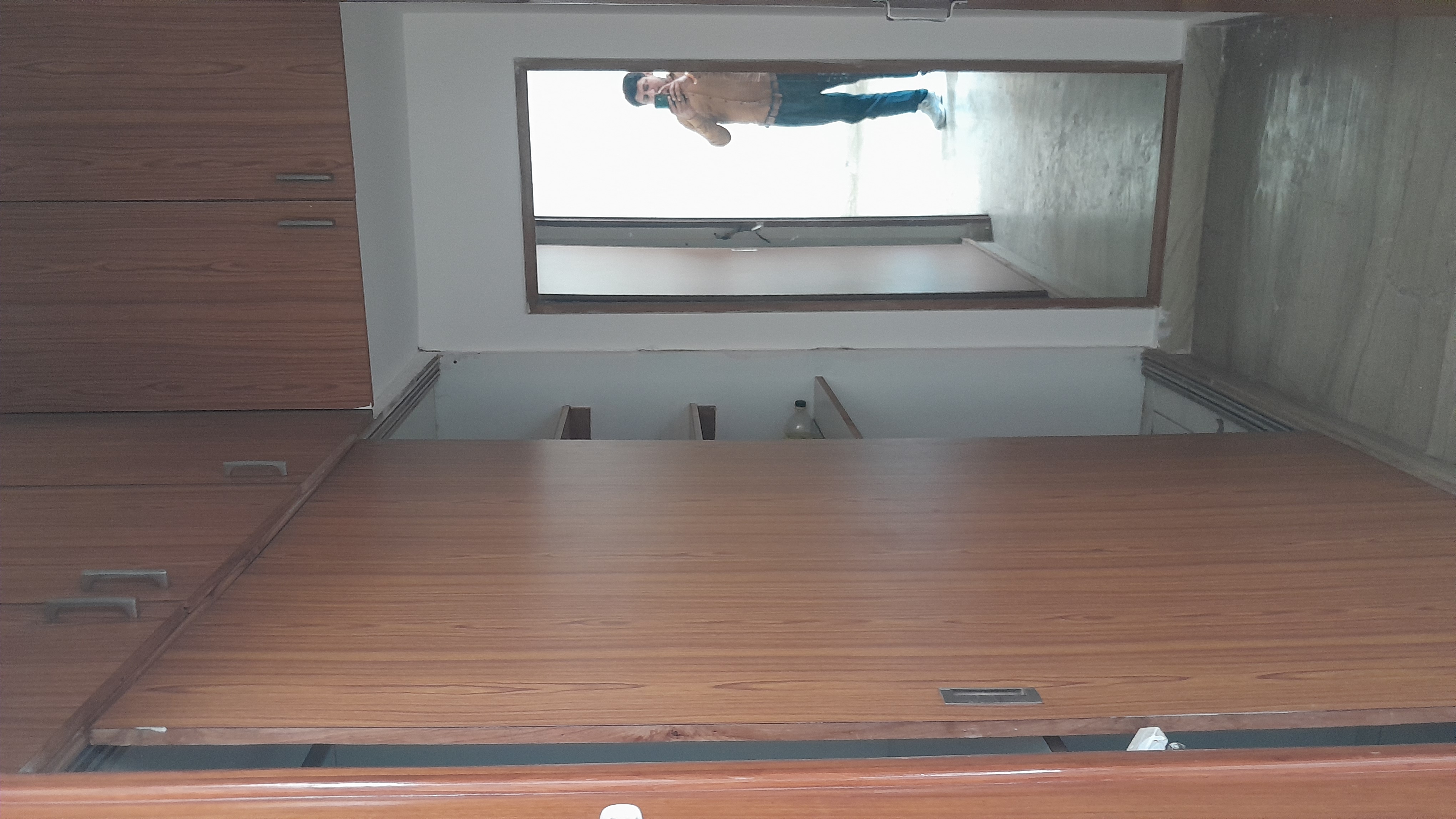 3 BHK + Pooja Room,Servant Room Builder Floor For Rent in Unitech South City II