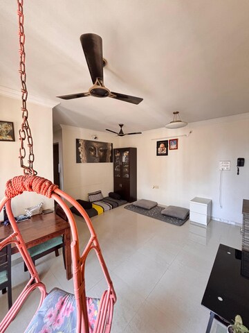 Living Room in 2.5 BHK Apartment at Riddhi Tower, Malad East – for Rent