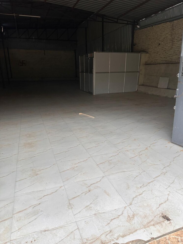  Parking, mansarovar extension Commercial Warehouse 5000 Sq.Yd. In Mansarovar Extension Jaipur 8946280