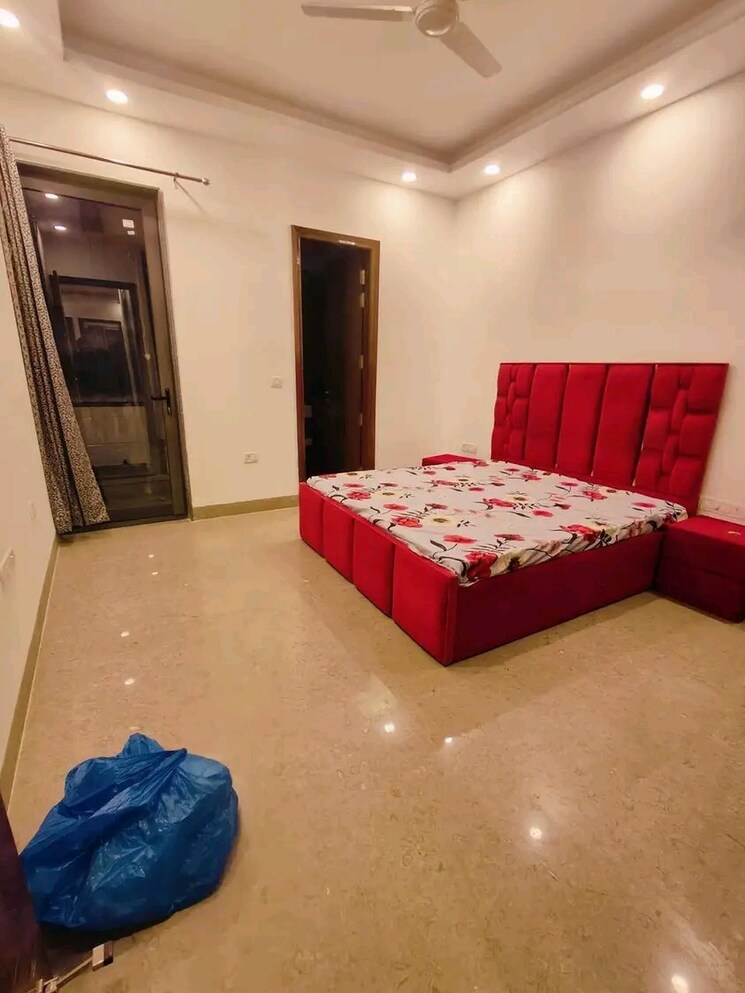 Bedroom, gaur-city 3 Bedroom 1450 Sq.Ft. Builder Floor In Sector 4 Greater Noida Greater Noida 8946285