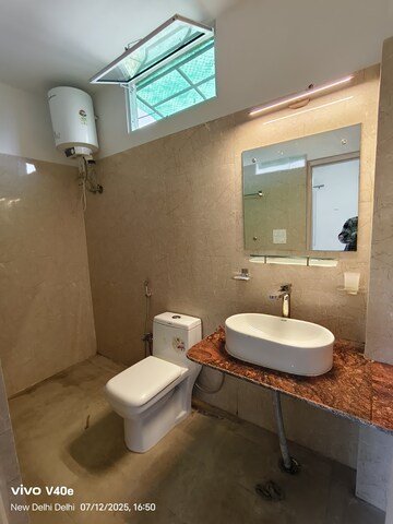 Attached Bathroom in 2 BHK Builder Floor at Vasant Kunj – for Rent