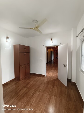 Bedroom in 2 BHK Builder Floor at Vasant Kunj – for Rent