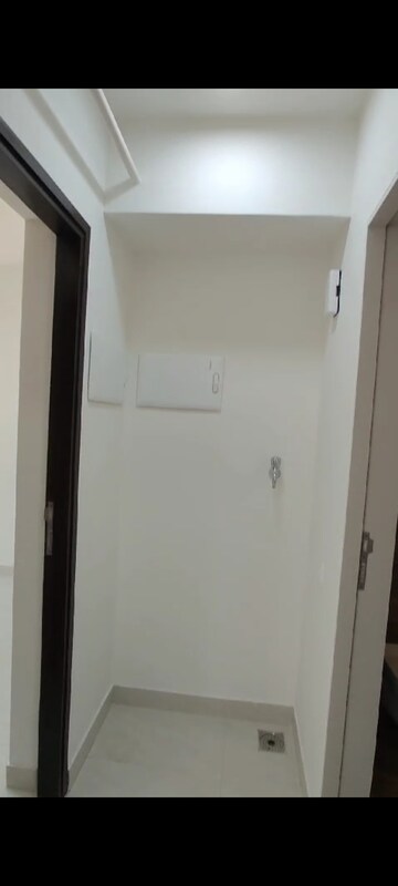 1 BHK Apartment For Sale in Lodha Majiwada Tower 5, Majiwada