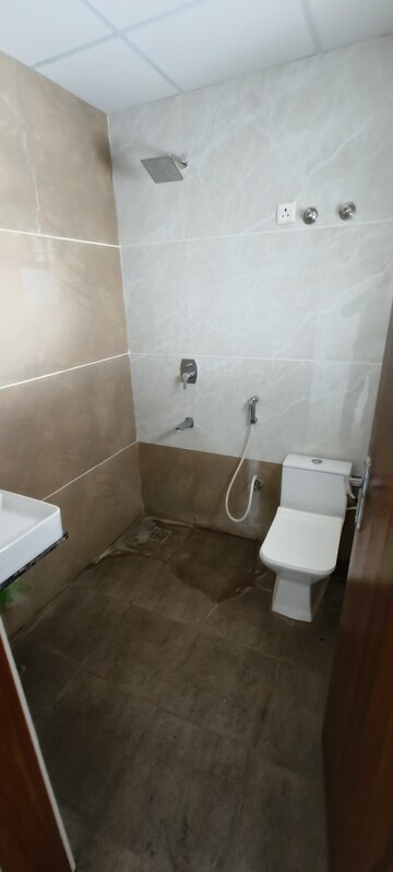 Bathroom in 2 BHK Apartment at Mansarovar Extension – for Rent