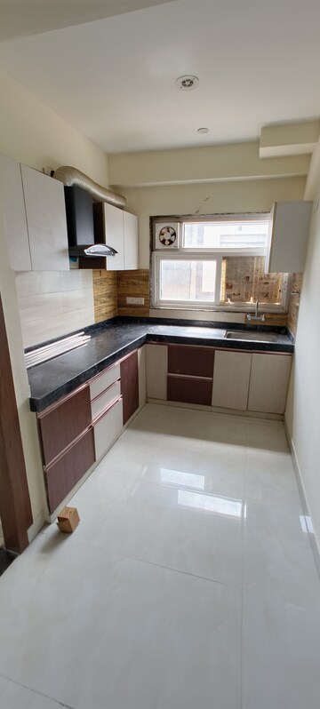 Kitchen in 3 BHK Apartment at Mansarovar Extension – for Rent
