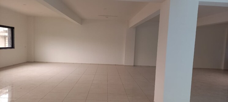 Room, jahangirpura Commercial Shop 6500 Sq.Ft. In Jahangirpura Surat 8946339